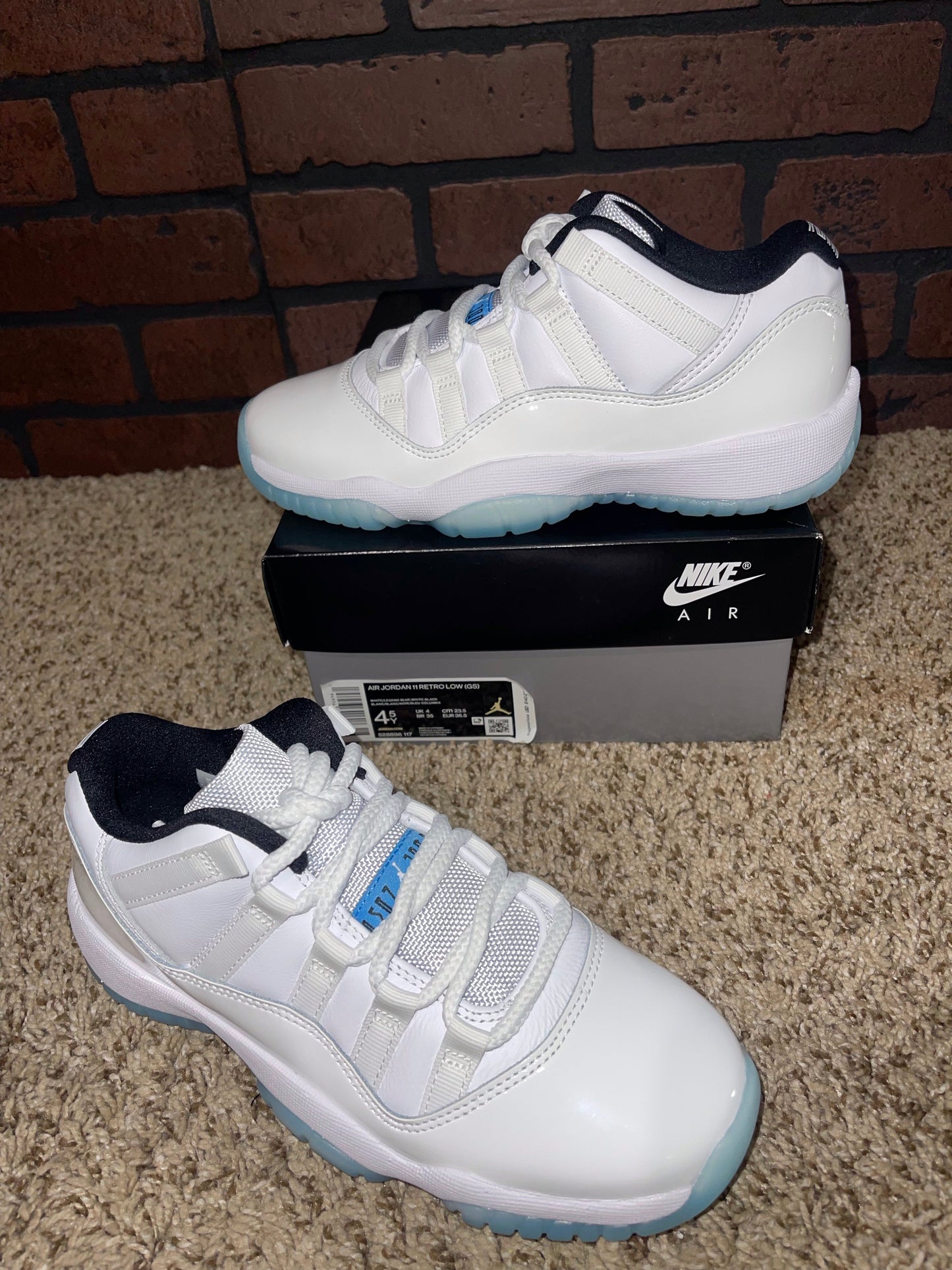 Air Jordan 11 Retro Low Legend Blue (gs)