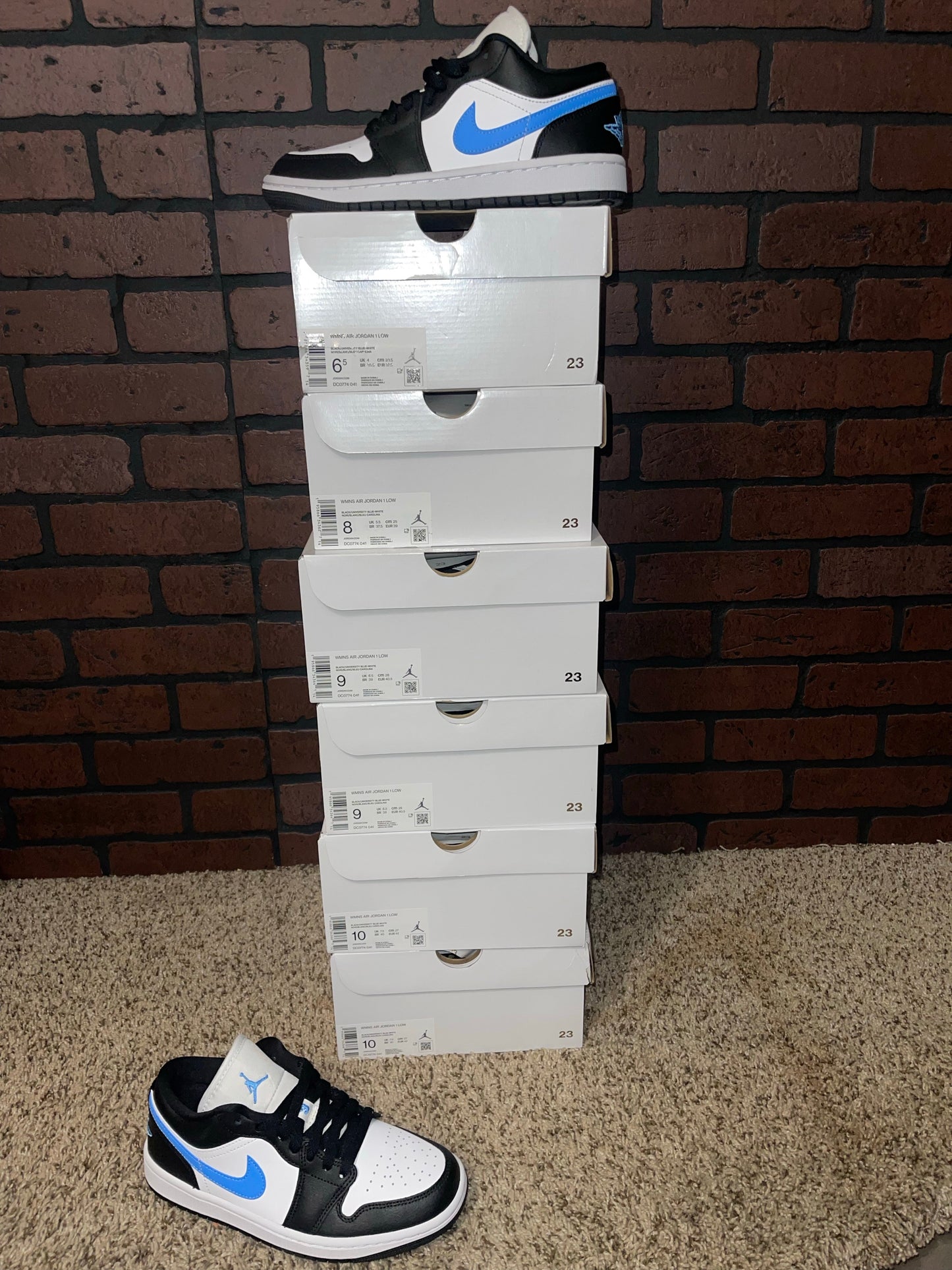 Air Jordan 1 Low Black University Blue White (Women)