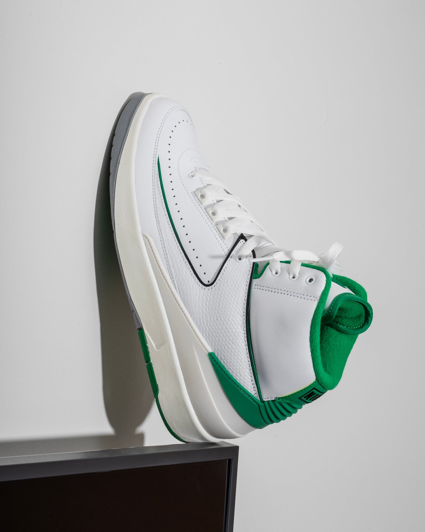 Air Jordan 2 Retro Lucky Green (Men)