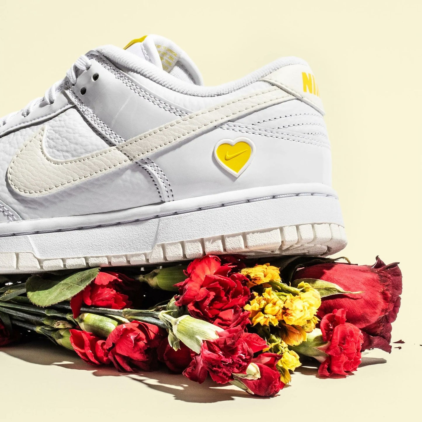 Nike Dunk Low Valentine’s Day Yellow Heart (Women)