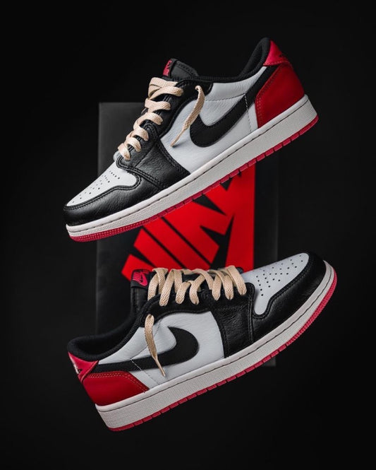 Air Jordan 1 Retro Low OG Black Toe (2022) (Men)